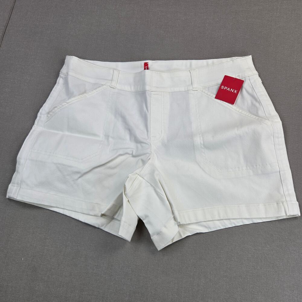 Spanx Stretch Twill Shorts Womens XL Bright White Pull On Shaping 20318R NWT